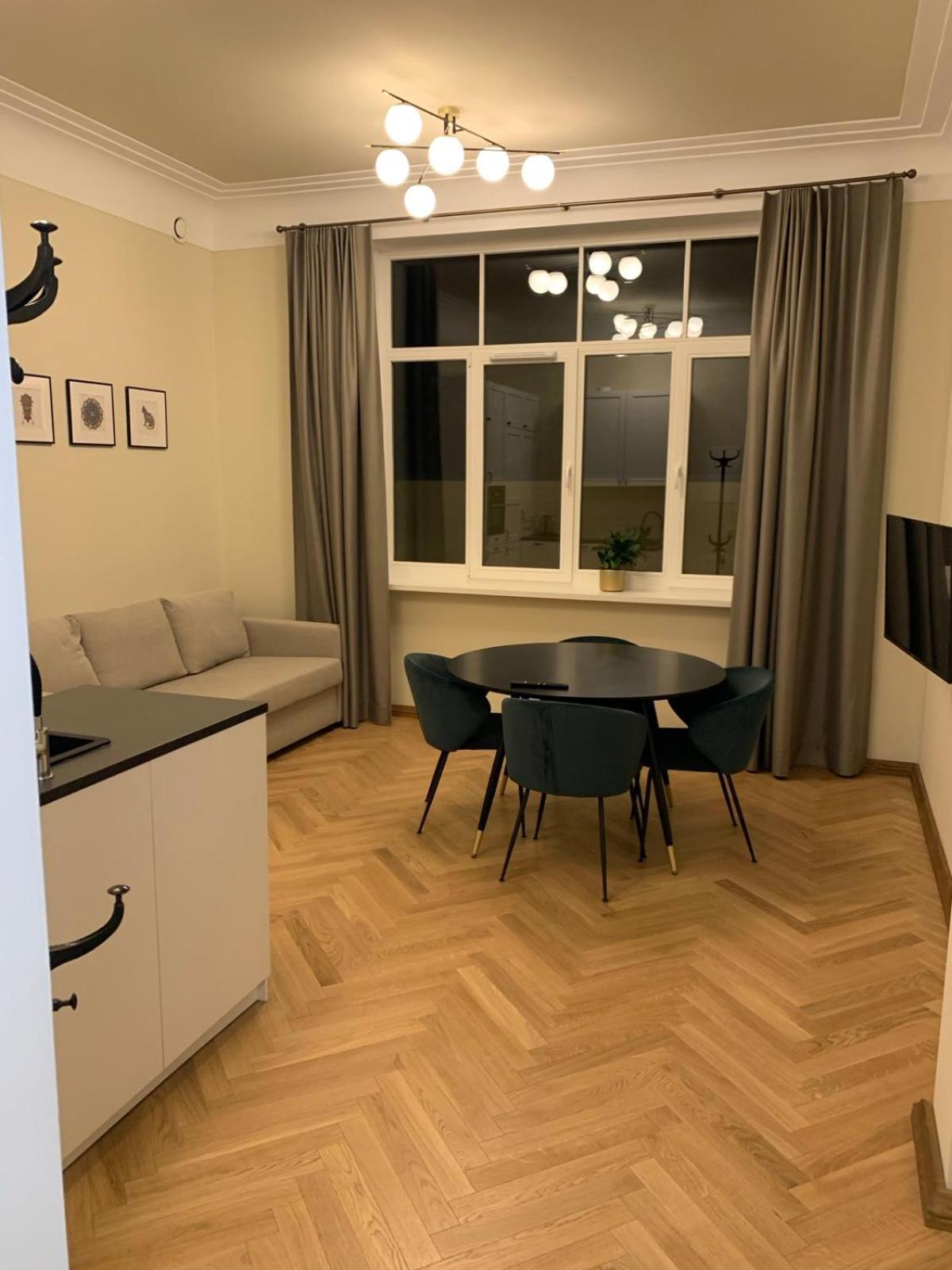 Kaunas Embassy Apartments Pokoj fotografie